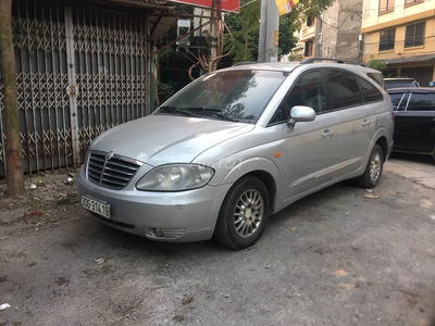 Ssangyong Stavic 2009 Số sàn diêzn 5 chỗ