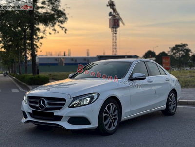 Xe Mercedes Benz C class C200 2018