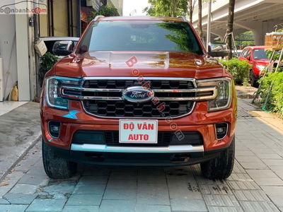 Xe Ford Everest Titanium 2.0L 4x2 AT 2022