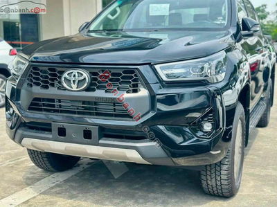 Xe Toyota Hilux 2.4L 4x2 AT 2025