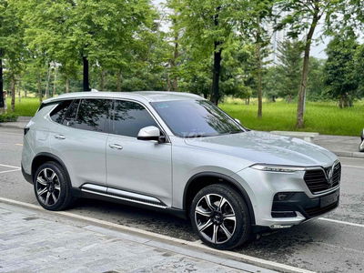 Lux SA Premium 2019 đi 22.000km đẹp xuất sắc