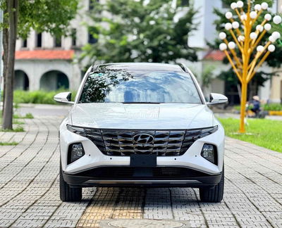 Hyundai Tucson 1.6 Turbo sản xuất 2024