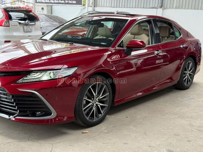 Xe Toyota Camry 2.5Q 2022