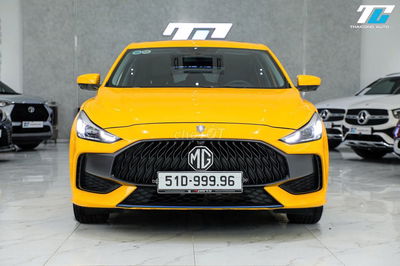 MG5 Luxury 2022 siêu lướt 3v km màu vàng