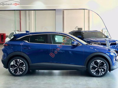 Xe VinFast VF6 Plus 2025