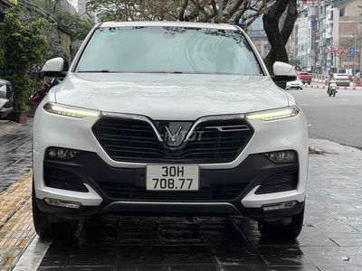 VinFast Lux SA2.0 2022 - 32000 km