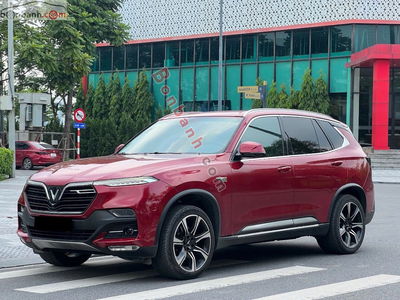 Xe VinFast Lux SA 2.0 Premium 2.0 AT 2019