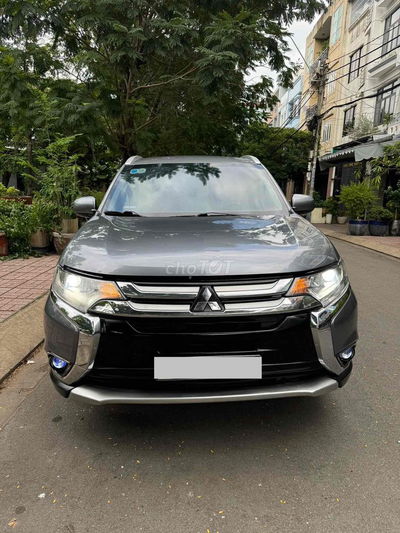 Mitsubishi Outlander sx 2016 2.0 AT xe nhập nhật