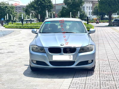 Xe BMW 3 Series 320i 2010