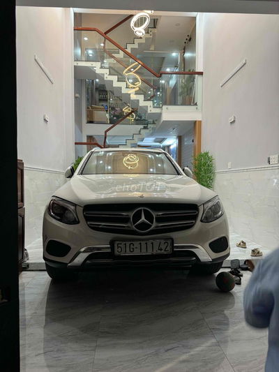 Mercedes Benz GLC 2017 250 4Matic - 78000 km