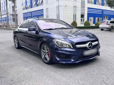 Mercedes Benz CLA 45 AMG 4MATIC - sản xuất 2015
