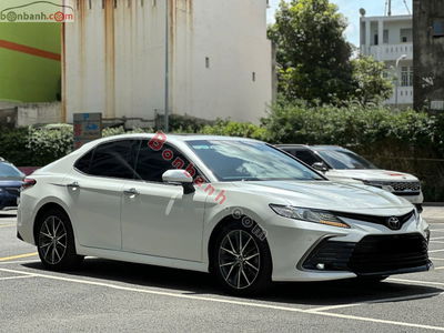 Xe Toyota Camry 2.5Q 2022