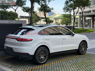 Xe Porsche Cayenne Coupe Platinum Edition 2023