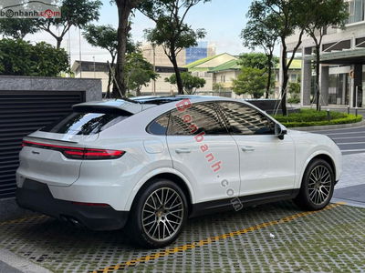 Xe Porsche Cayenne Coupe Platinum Edition 2023