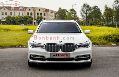Xe BMW 7 Series 730Li 2019