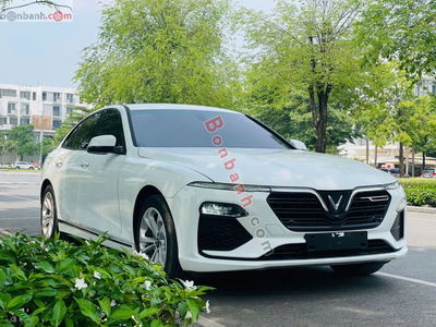 Xe VinFast Lux A 2.0 Tiêu chuẩn 2022