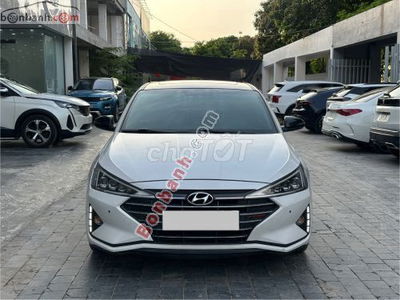 Hyundai Elantra 2.0 AT 2020
