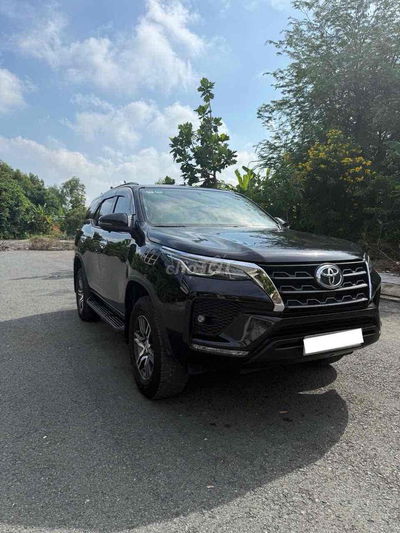 Toyota Fortuner 2020 2.4AT 4x2 - xe đẹp vay 70%