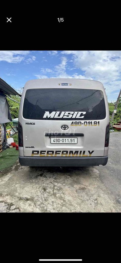 Toyota Hiace 2006 - 123 km