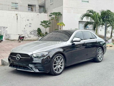 MERCEDES-BENZ E300 2021