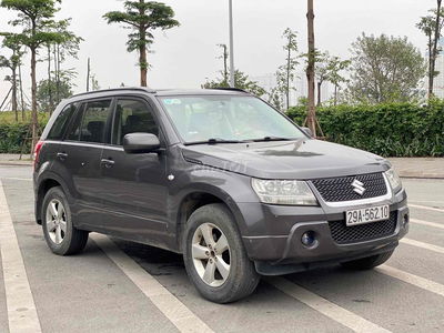 Suzuki Grand vitara 2011 2.0 AT - 140000 km