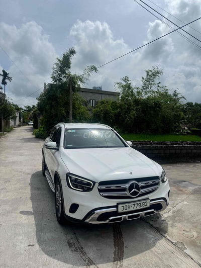 Gia Đình Cần Bán Ngay GLC 200