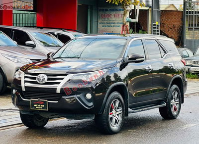 Xe Toyota Fortuner 2.4G 4x2 MT 2017