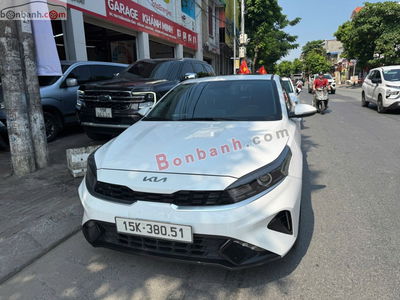 Xe Kia K3 Luxury 1.6 AT 2024