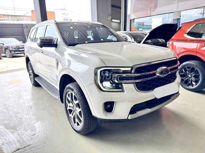 Ford Everest 2023 Titanium+ 2.0 AT 4x4 - 46000 km