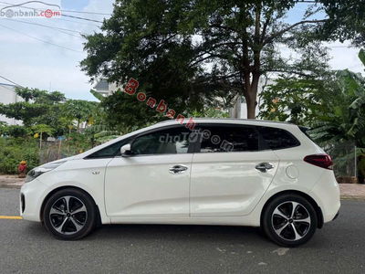 Kia Rondo GMT 2017 – vận hành bền bỉ