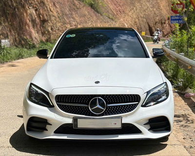 Mercedes Benz C300 AMG 2021 - XE ĐẸP CHÍNH CHỦ