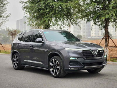 VinFast Lux SA2.0 2019 PREMIUM XÁM DA BÒ
