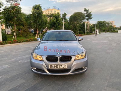 BMW 3 Series 320i 2010
