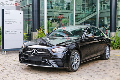 Xe Mercedes Benz E class E300 AMG 2025