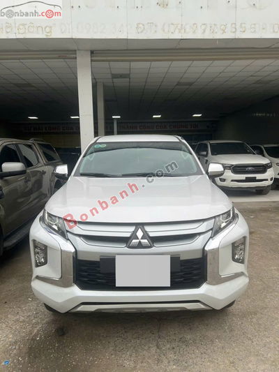 Xe Mitsubishi Triton 4x2 AT Mivec 2021