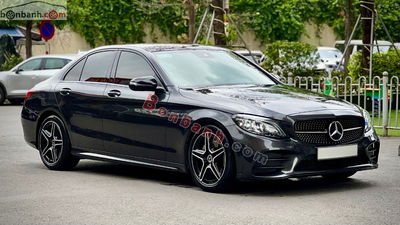 Xe Mercedes Benz C class C300 AMG 2020