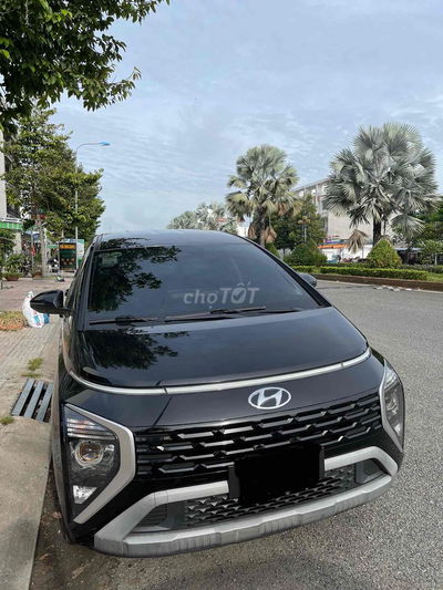 Hyundai Stargazer 2022 Tiêu chuẩn 1.5 AT - 6800 km