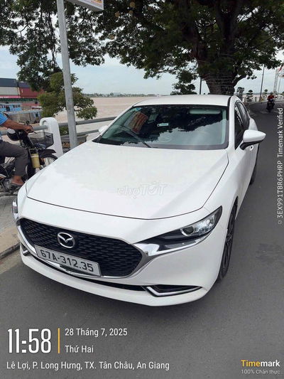 Mazda 3 2020 1.5L Luxury - 8 vạn km