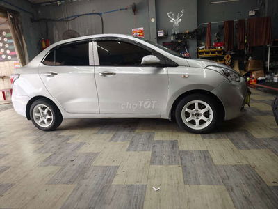 Kẹt tiền bán gấp I10 , xe full đồ chơi