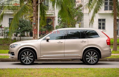 Xe Volvo XC90 Ultimate B6 AWD 2022