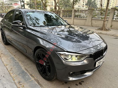 Xe BMW 3 Series 320i 2012