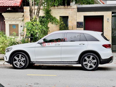 Xe Mercedes Benz GLC 200 4Matic 2020