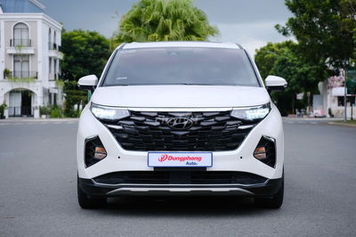 Hyundai Custin Cao Cấp 2.0T 2024 - 919 Triệu