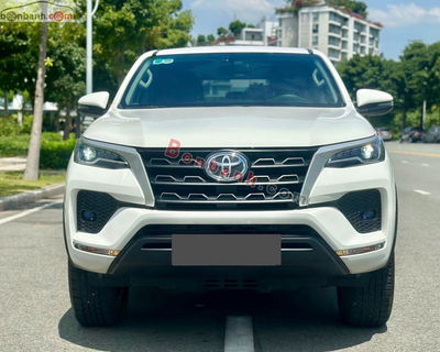 Xe Toyota Fortuner 2.4L 4x2 MT 2023