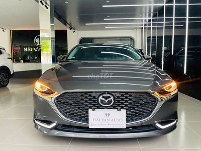 Mazda 3 2023 1.5L Luxury - 12000 km