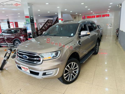 Xe Ford Everest Titanium 2.0L 4x2 AT 2019