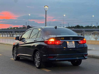 Honda City 2018 1.5 TOP - 92000 km