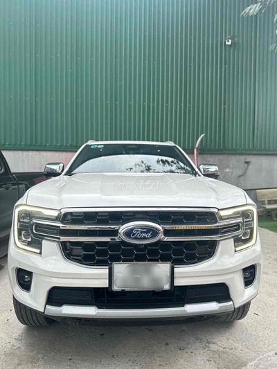 Ford Everest Titanium 4x4 2023 - Xe Cá Nhân 1 Chủ
