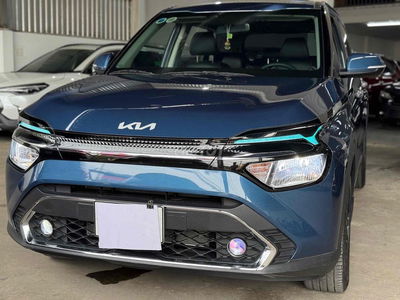 Kia Carens 2024 1.5G IVT - 6000 km