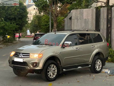 Xe Mitsubishi Pajero Sport G 4x2 AT 2015